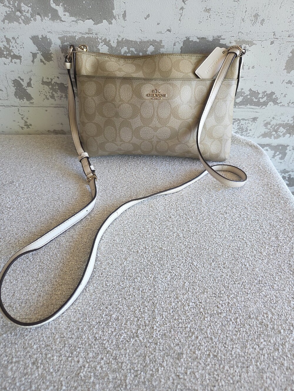Coach Signature Canvas File Crossbody Bag Beige Off White F58316